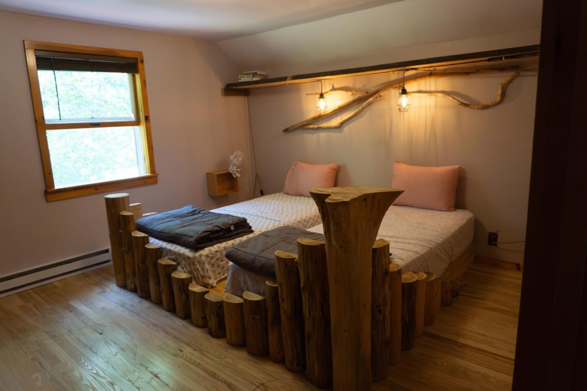 Llama House Adk Wevertown المظهر الخارجي الصورة
